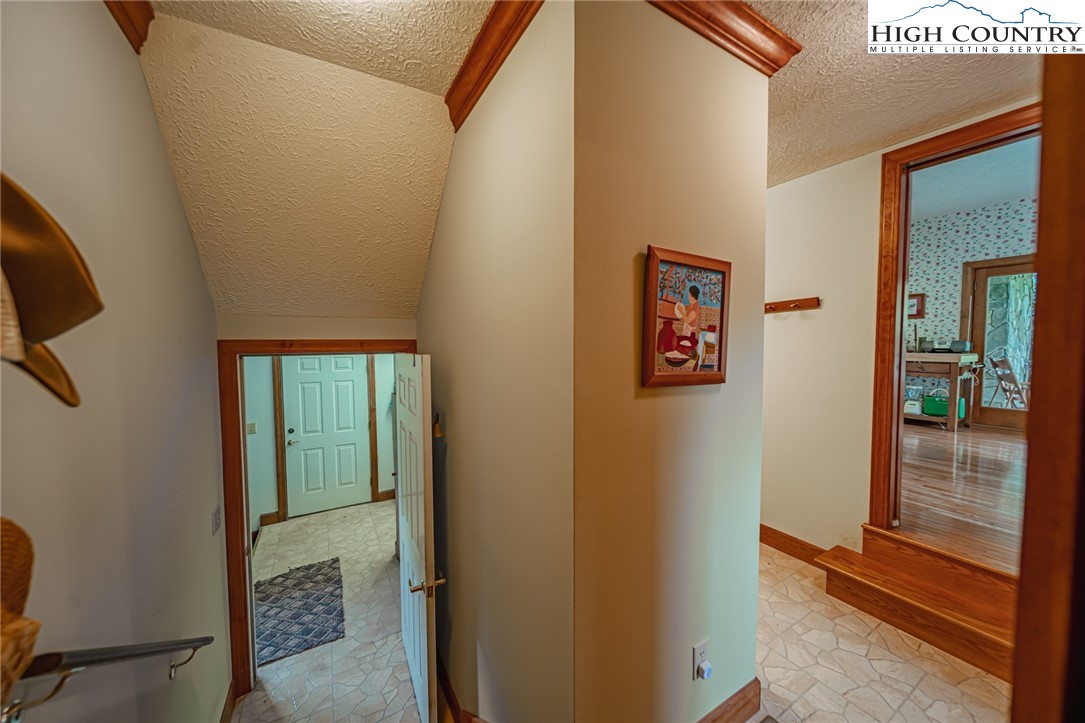 160 Wildwood Run Road Banner Elk, NC 28604 - Photo 25 of 44 Gallery Image 25