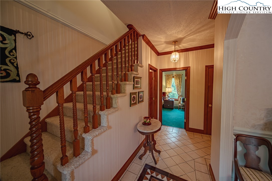 160 Wildwood Run Road Banner Elk, NC 28604 - Photo 6 of 44 Gallery Image 6