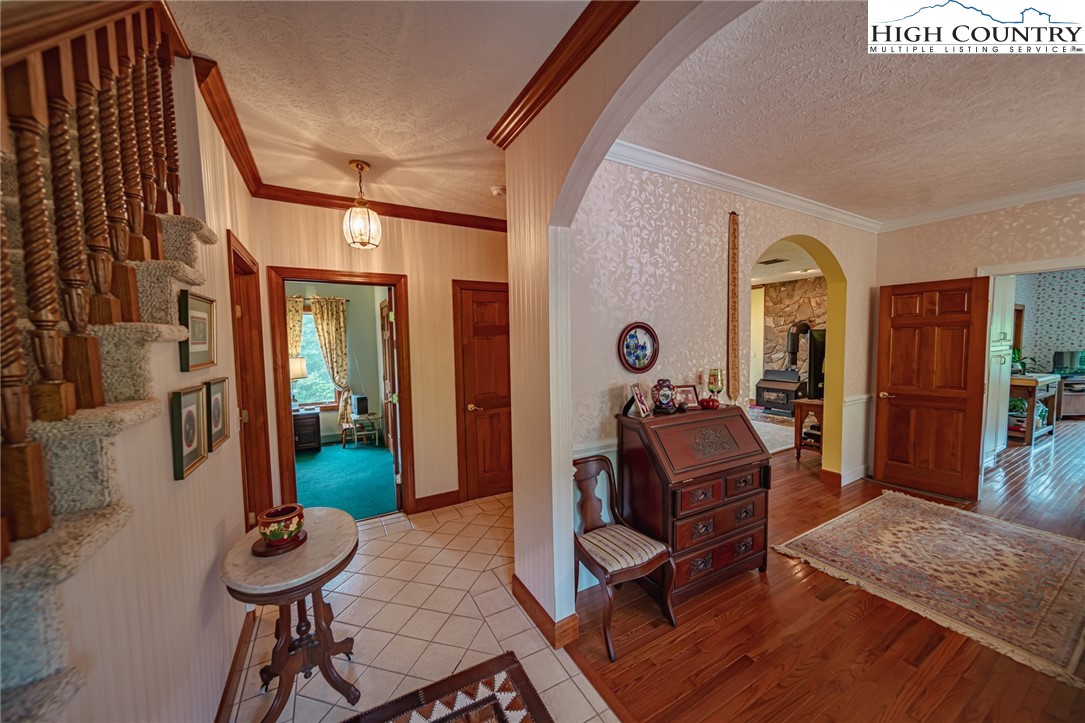 160 Wildwood Run Road Banner Elk, NC 28604 - Photo 7 of 44 Gallery Image 7