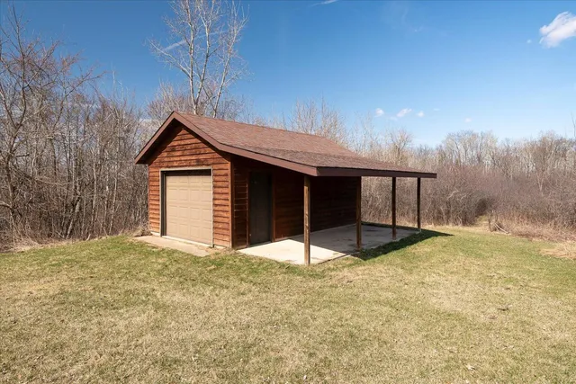 $790,000 | N8718 County Road VV, Farmington, WI 54644