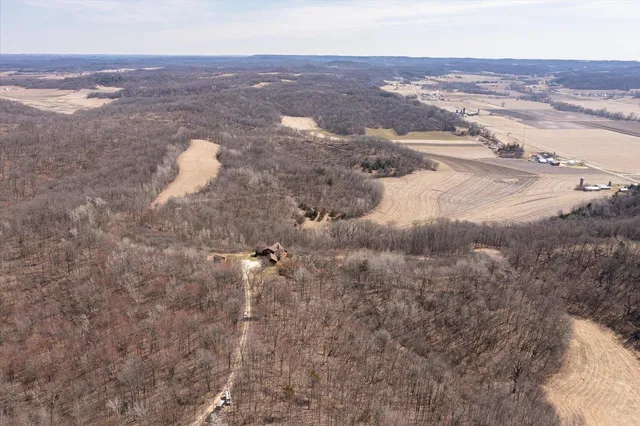 $790,000 | N8718 County Road VV, Farmington, WI 54644