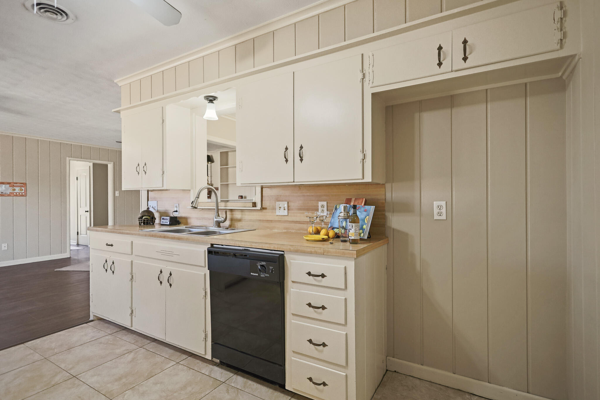 5327 31st Street Lubbock, TX 79407 - Photo 26 of 63 IMG_5043