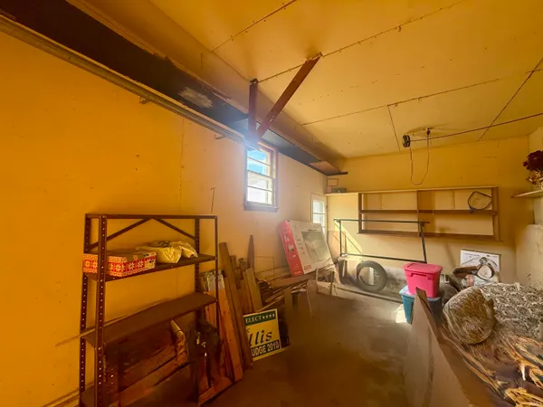 $128,000 | 807 Upper Circle Dr Shoals, Shoals, IN 47581