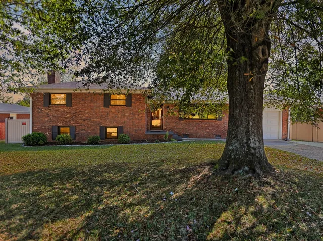 $325,000 | 8 Phillips Drive, Fort Oglethorpe, GA 30742