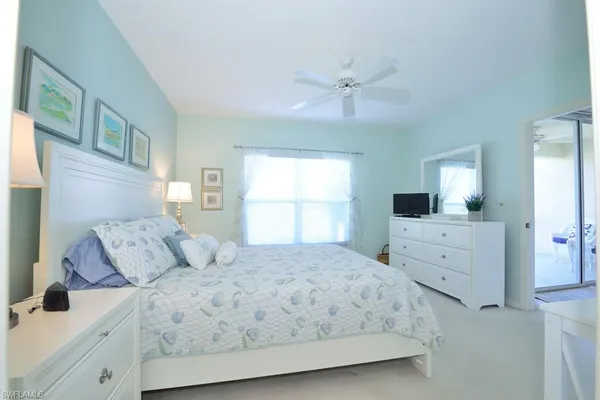 $4,250 | 4960 Deerfield Way, Unit E102, Naples, FL 34110