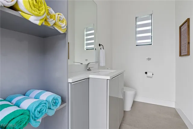 $2,000,000 | 802 El Dorado Parkway East, Cape Coral, FL 33904