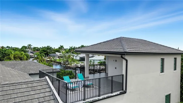 $2,000,000 | 802 El Dorado Parkway East, Cape Coral, FL 33904