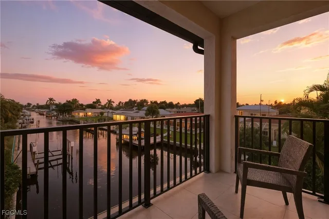 $2,000,000 | 802 El Dorado Parkway East, Cape Coral, FL 33904