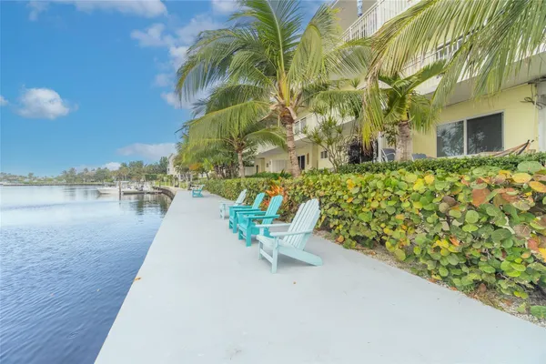 $4,200 | 6520 North Ocean Boulevard, Unit 22, Boynton Beach, FL 33435