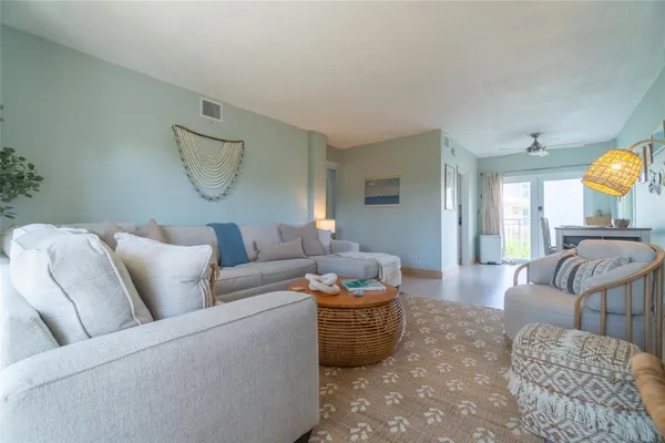 $4,200 | 6520 North Ocean Boulevard, Unit 22, Boynton Beach, FL 33435