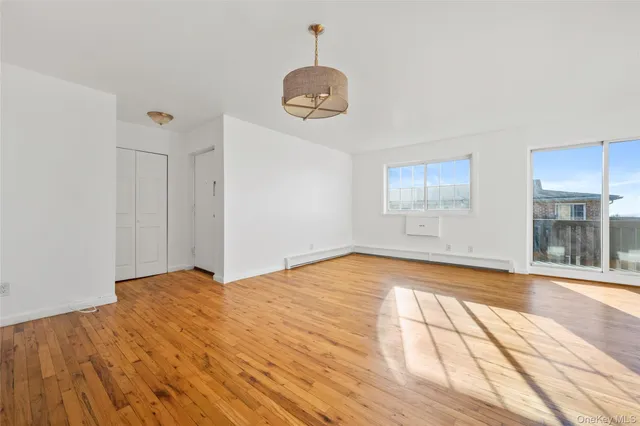 $2,800 | 351 North Broadway, Unit 1E, Yonkers, NY 10701