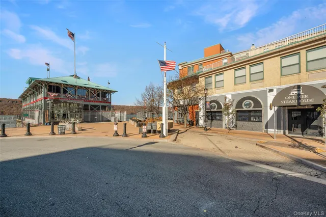 $2,800 | 351 North Broadway, Unit 1E, Yonkers, NY 10701