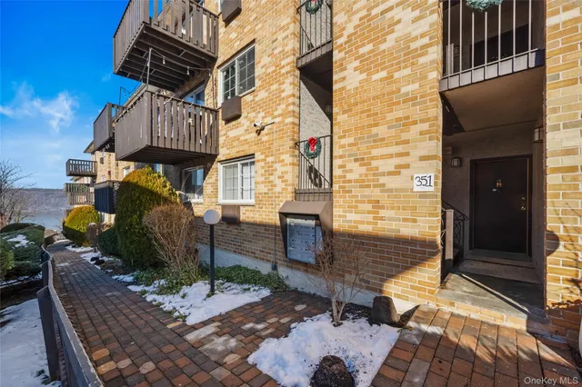 $2,800 | 351 North Broadway, Unit 1E, Yonkers, NY 10701