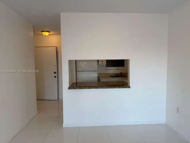 $1,790 | 4495 Northwest 9th Street, Unit 104, Miami, FL 33126