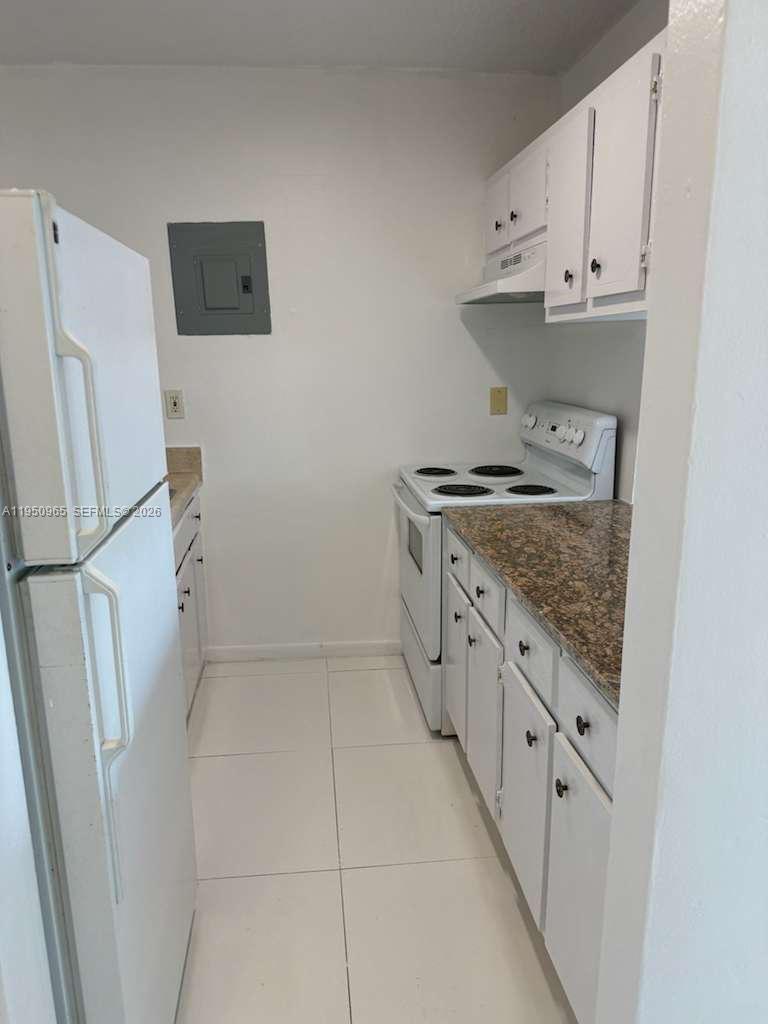 4495 Northwest 9th Street, Unit 104 Miami, FL 33126 - Photo 5 of 15
