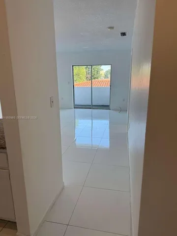 $1,790 | 4495 Northwest 9th Street, Unit 104, Miami, FL 33126