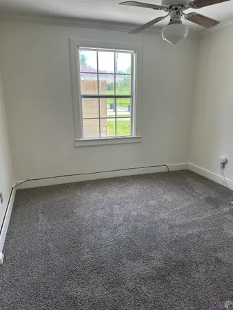 $885 | 110 Pine Street, Port Allen, LA 70767
