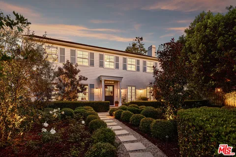 $5,495,000 | 28830 Hampton Place, Malibu, CA 90265