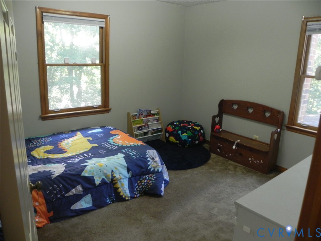 830 Grapevine Road Sandston, VA 23150 - Photo 9 of 16 Interior room featuring neutral wall paint and car