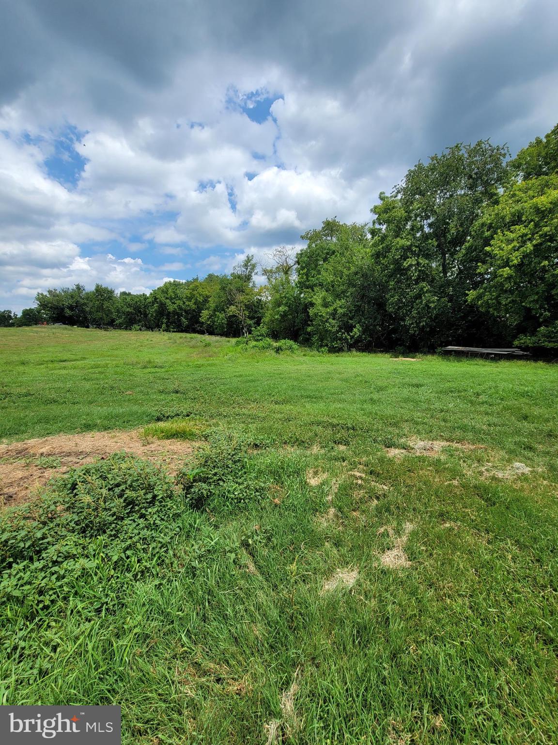 Fox Lair Ln Summit Point Summit Point, WV 25446 - Photo 6 of 28