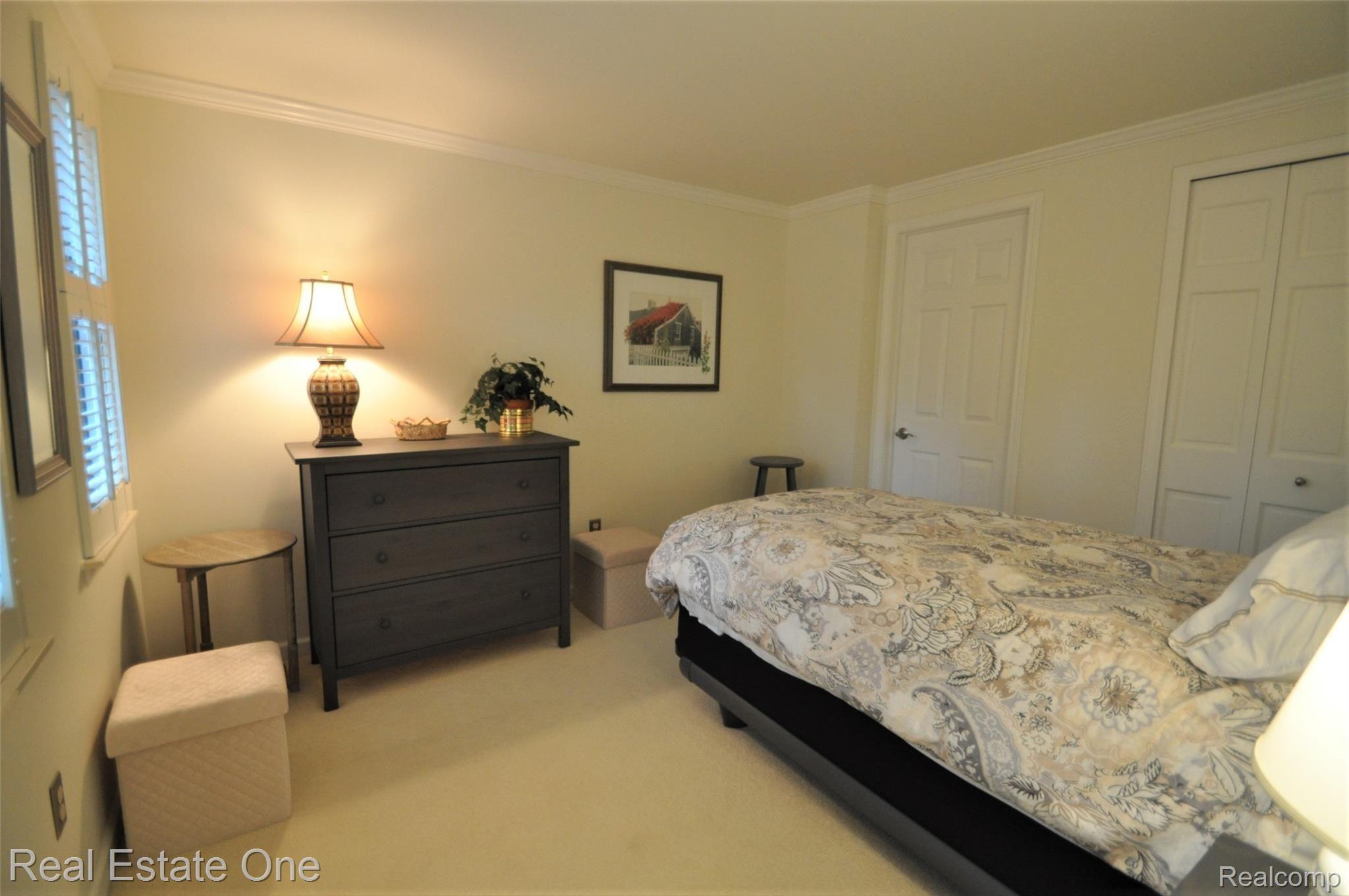 376 Willow Grove Lane, Unit 33 Rochester, MI 48307 - Photo 24 of 44 24.JPG