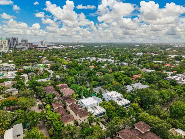 $3,945,000 | 2822 Coconut Avenue, Unit 2822, Miami, FL 33133