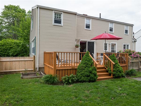 19 Canterbury Road Marblehead, MA 01945 - Photo 2 of 19 Gallery Image 2