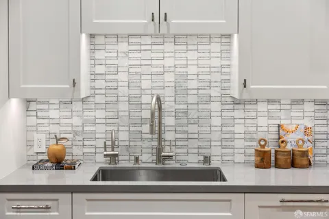 $3,995,000 | 704 18th Street, San Francisco, CA 94107