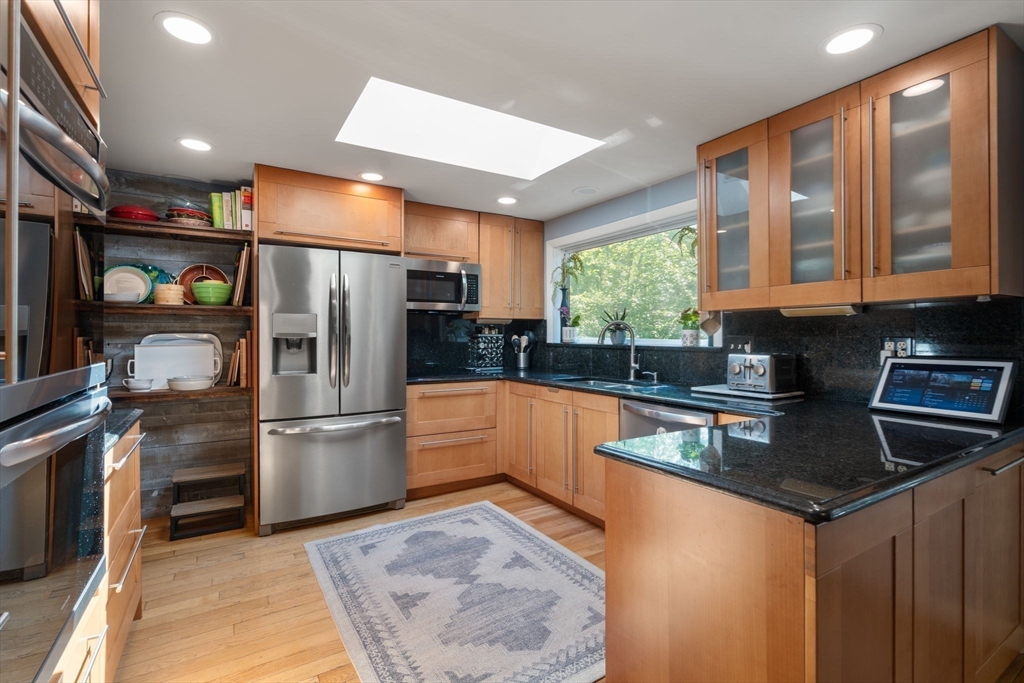 170 Hudson Road Stow, MA 01775 - Photo 12 of 42