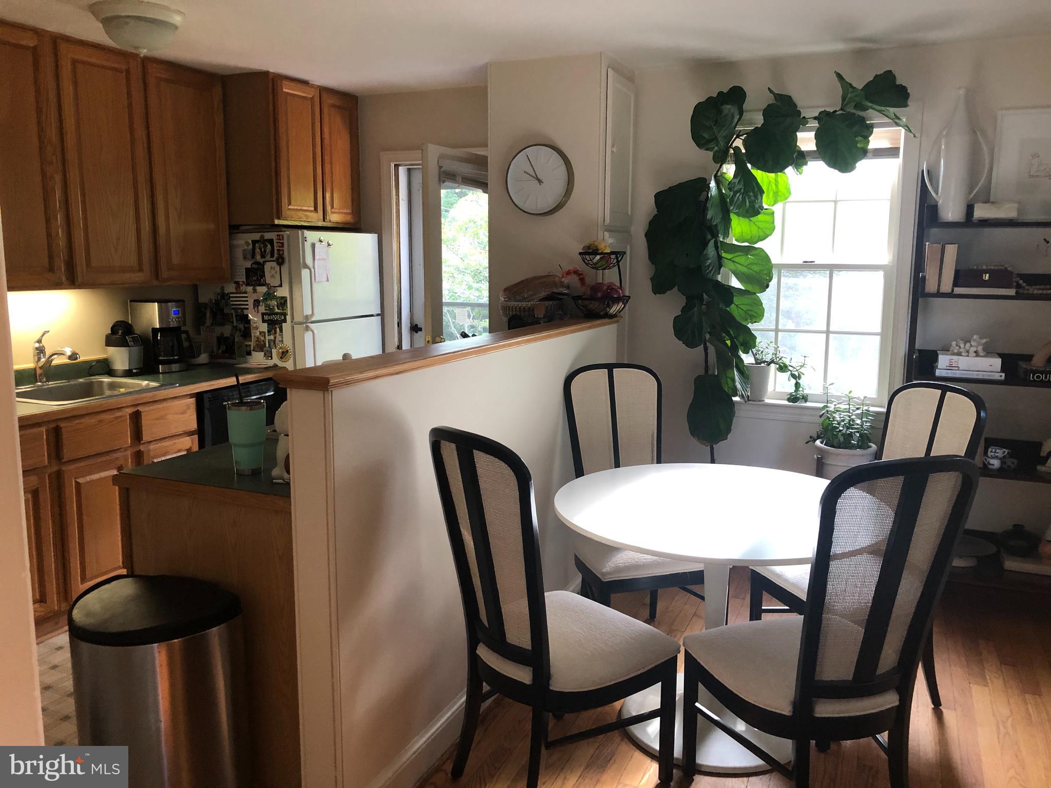 25 Sunset Drive Alexandria, VA 22301 - Photo 8 of 22