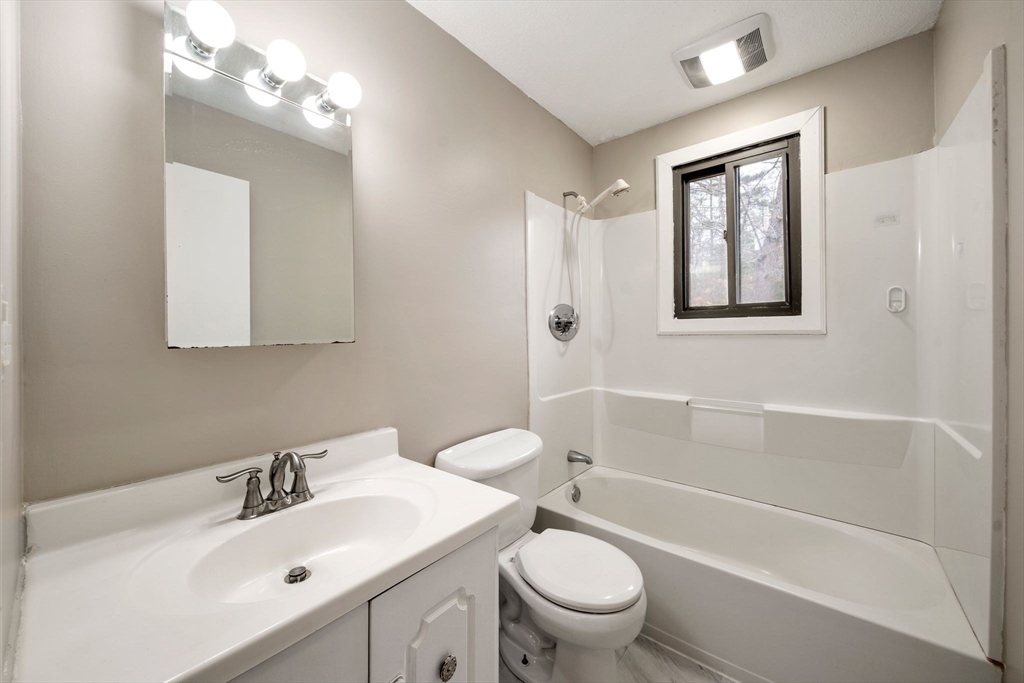 5 Liberty Road, Unit 5 Bridgewater, MA 02324 - Photo 21 of 29