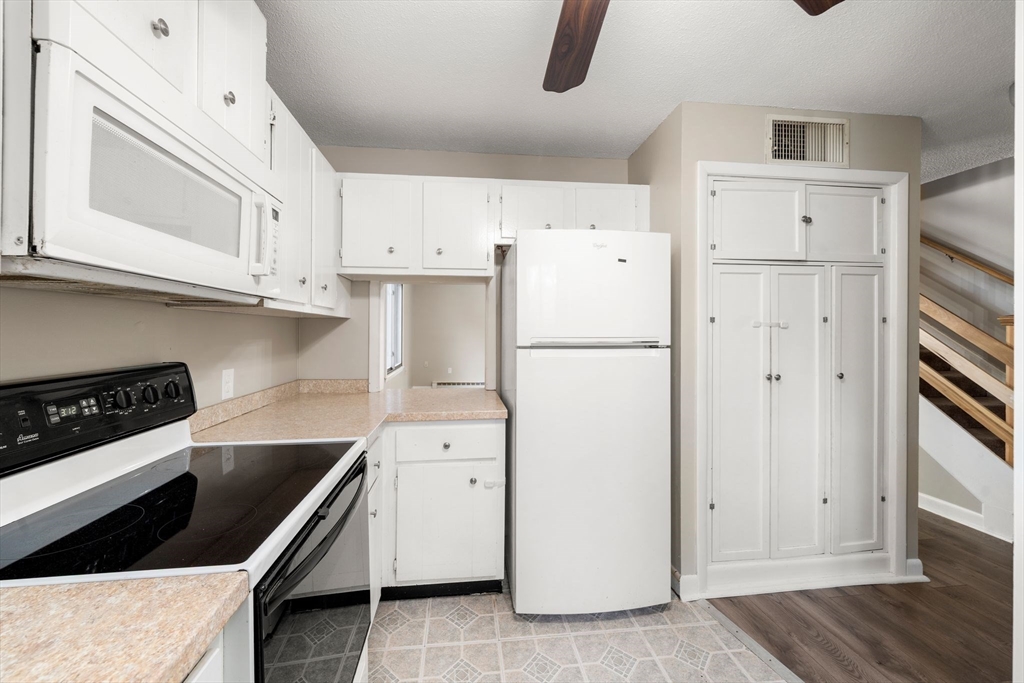 5 Liberty Road, Unit 5 Bridgewater, MA 02324 - Photo 10 of 29