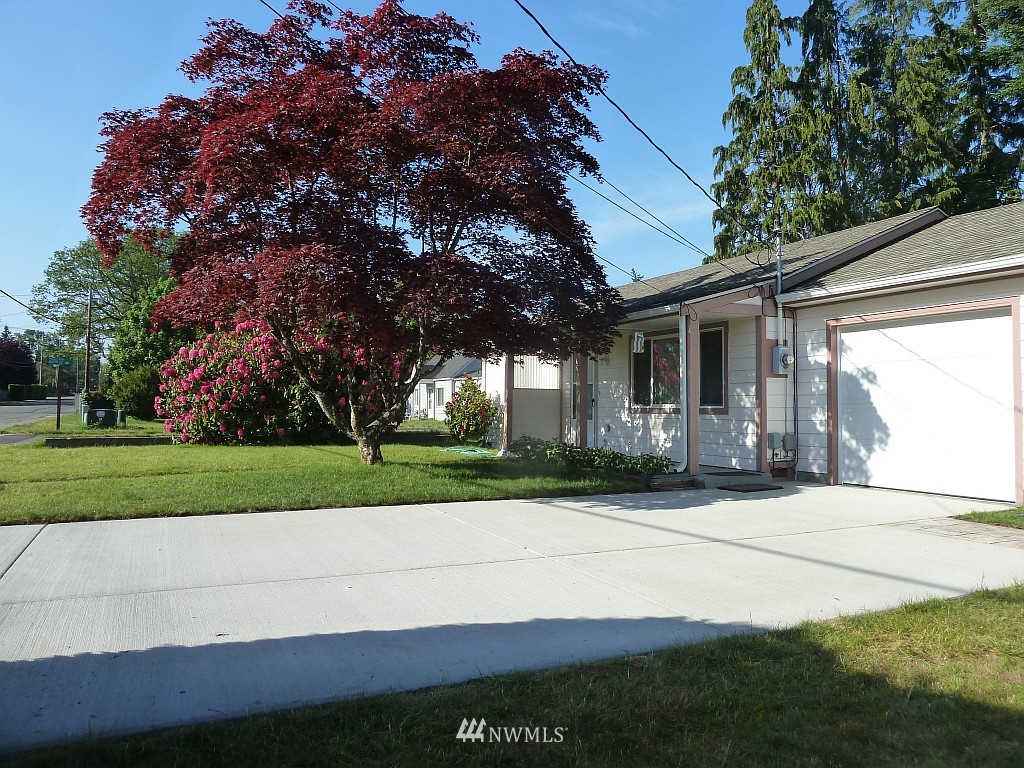 8316 John Dower Road Southwest Lakewood, WA 98499 - Photo 3 of 15