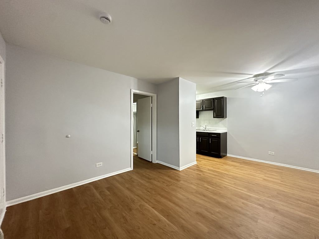 4612 North Beacon Street, Unit 3C Chicago, IL 60640 - Photo 10 of 20