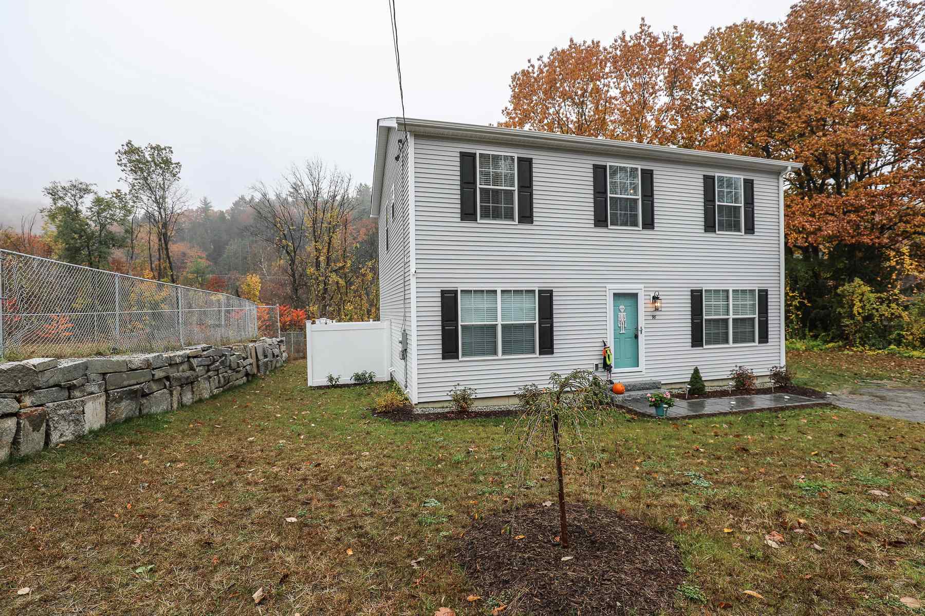 98 Wilton Road Milford, NH 03055 - Photo 3 of 37