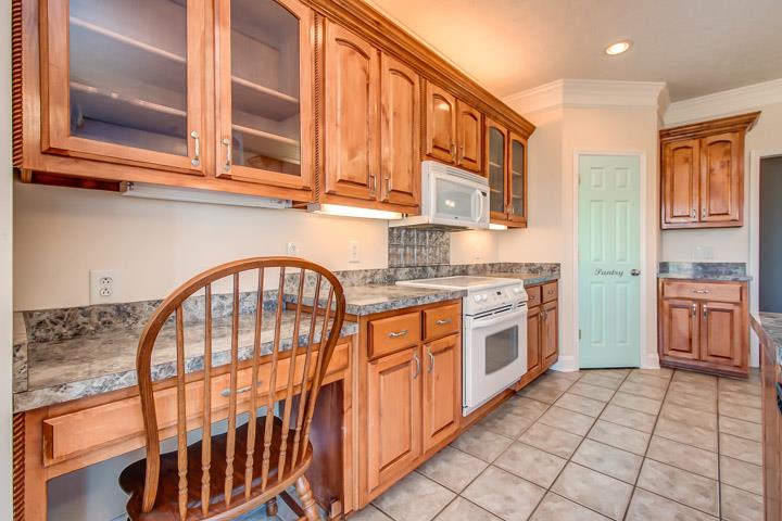 242 Rock Bridge Road Gallatin, TN 37066 - Photo 10 of 28 Gallery Image 10