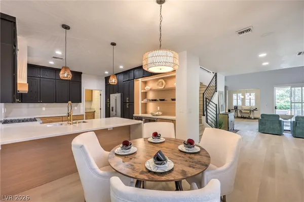 $760,000 | 1912 Summer Pine Court, Unit 103, Las Vegas, NV 89134