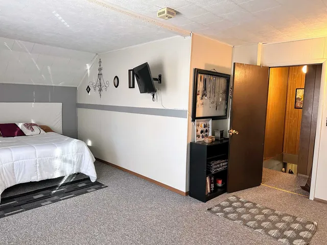 $225,000 | 412 North Wacouta Avenue, Prairie du Chien, WI 53821