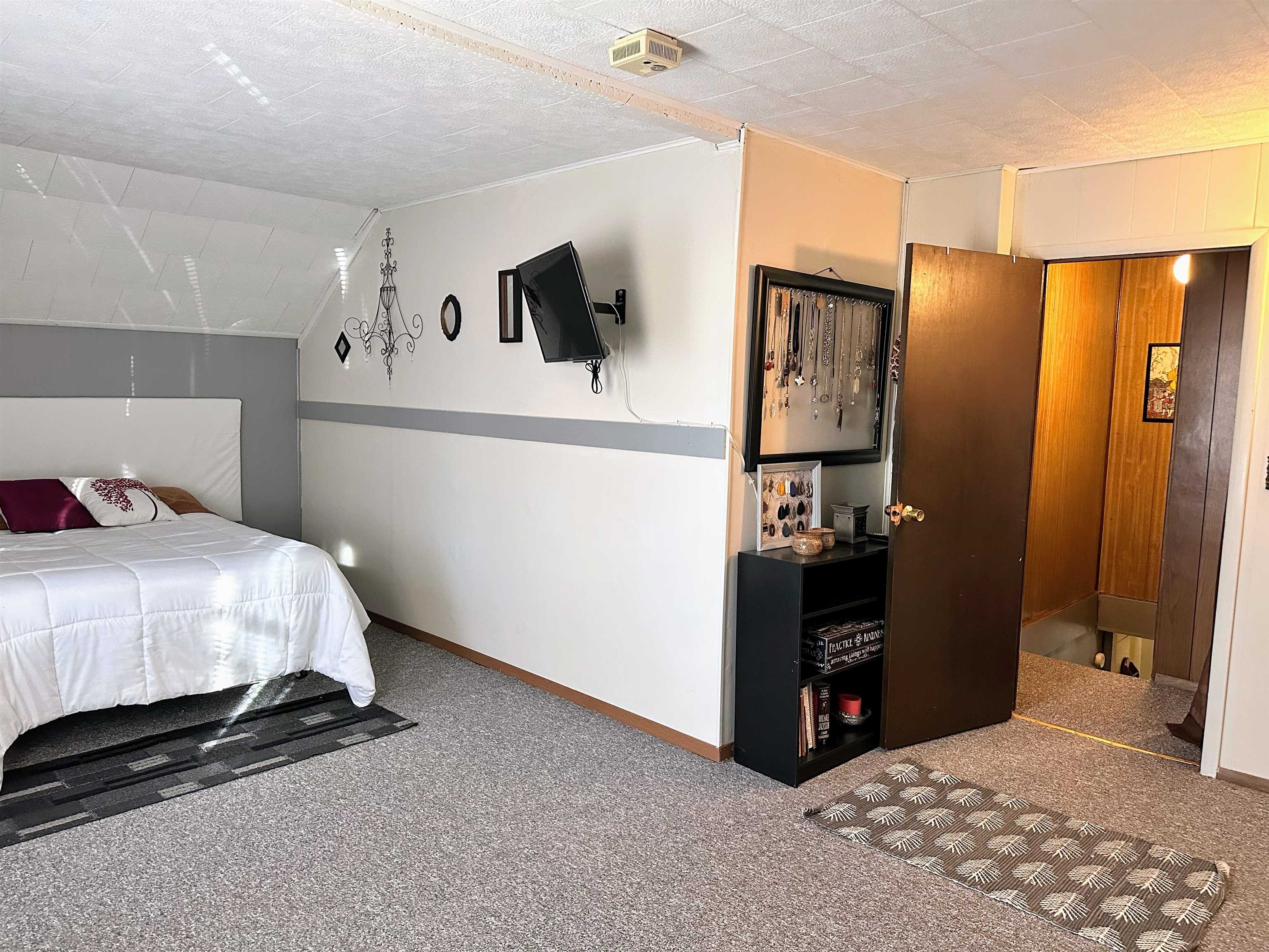 412 North Wacouta Avenue Prairie du Chien, WI 53821 - Photo 16 of 25