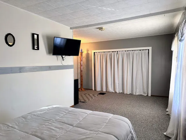 $225,000 | 412 North Wacouta Avenue, Prairie du Chien, WI 53821