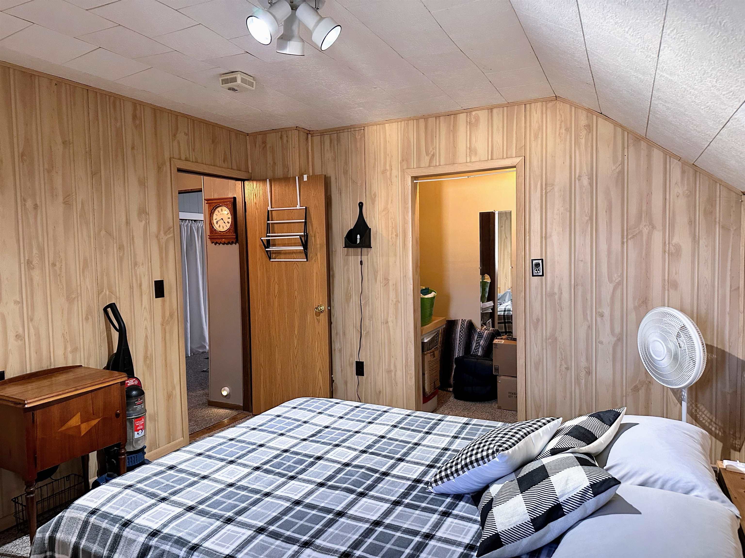 412 North Wacouta Avenue Prairie du Chien, WI 53821 - Photo 19 of 25