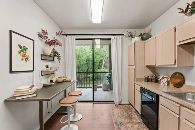 $1,729 | 3401 West Parmer Lane, Unit 434, Austin, TX 78727