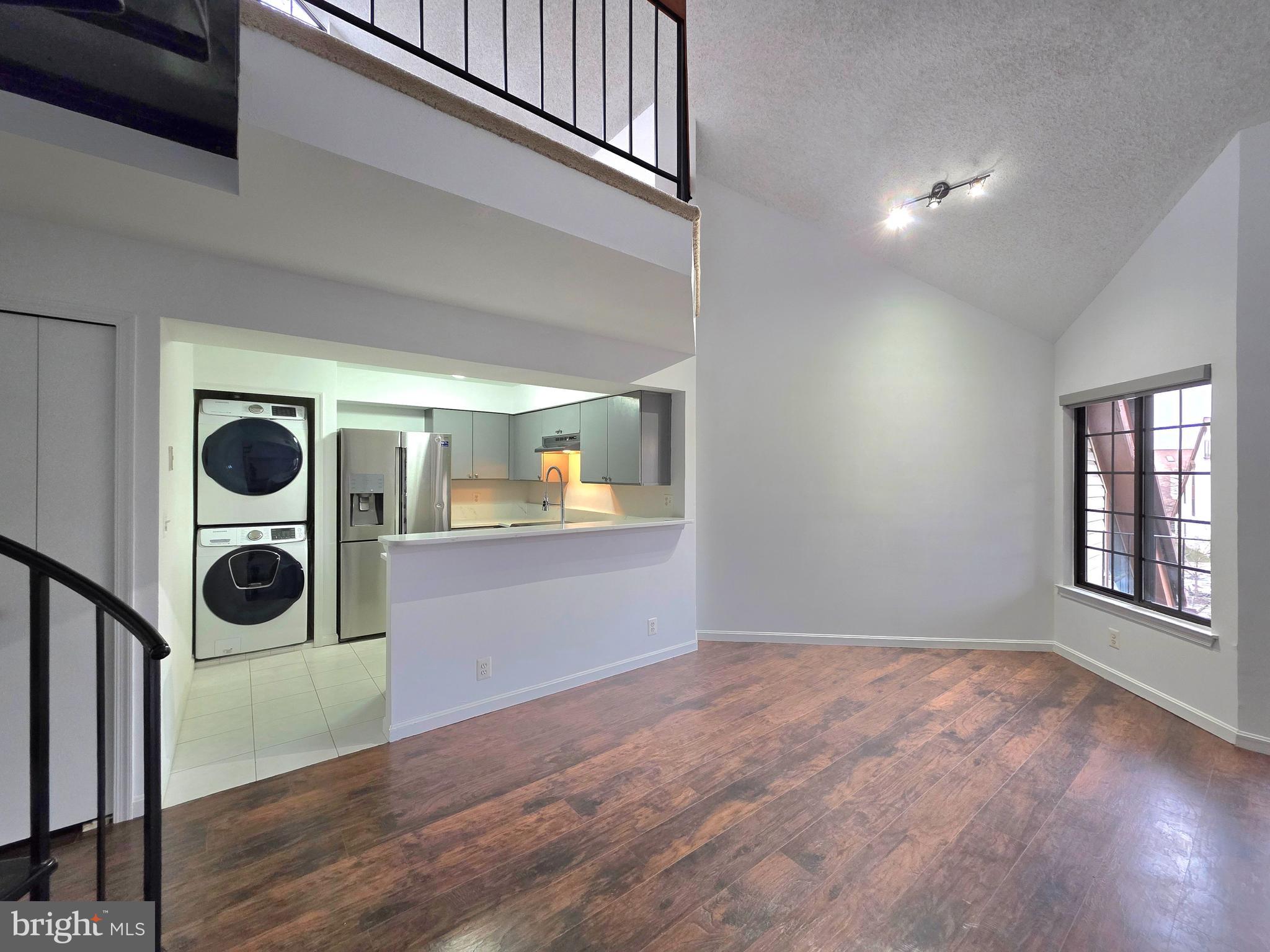 6017 F Curtier Drive, Unit F Alexandria, VA 22310 - Photo 6 of 24