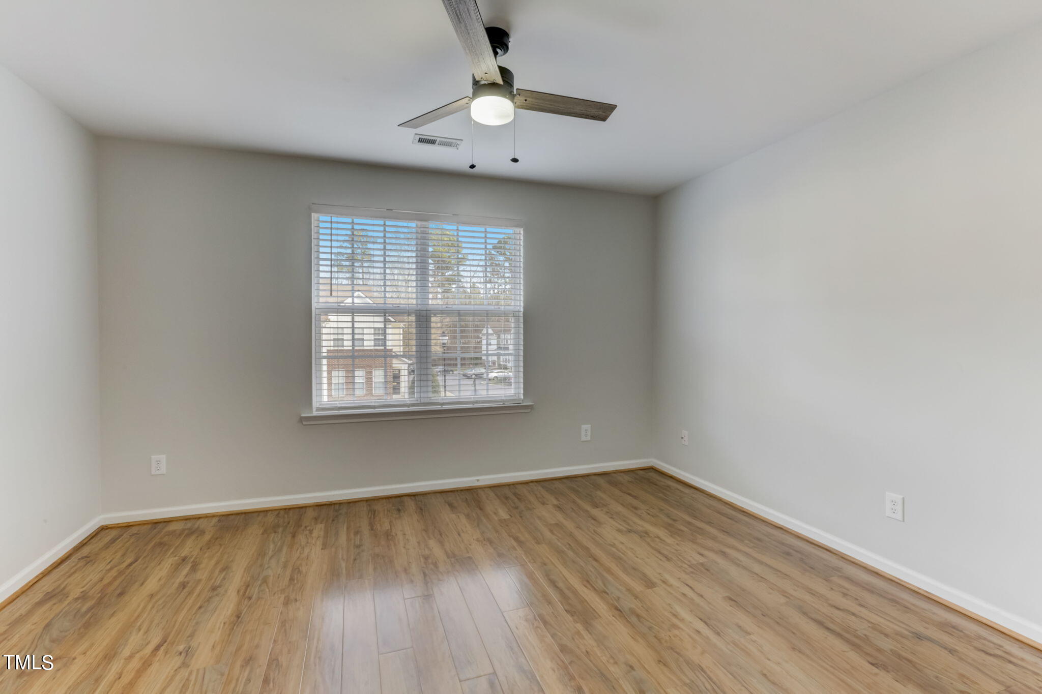 4401 Sugarbend Way Raleigh, NC 27606 - Photo 17 of 20 17-web-or-mls-Sugarbend Way-017