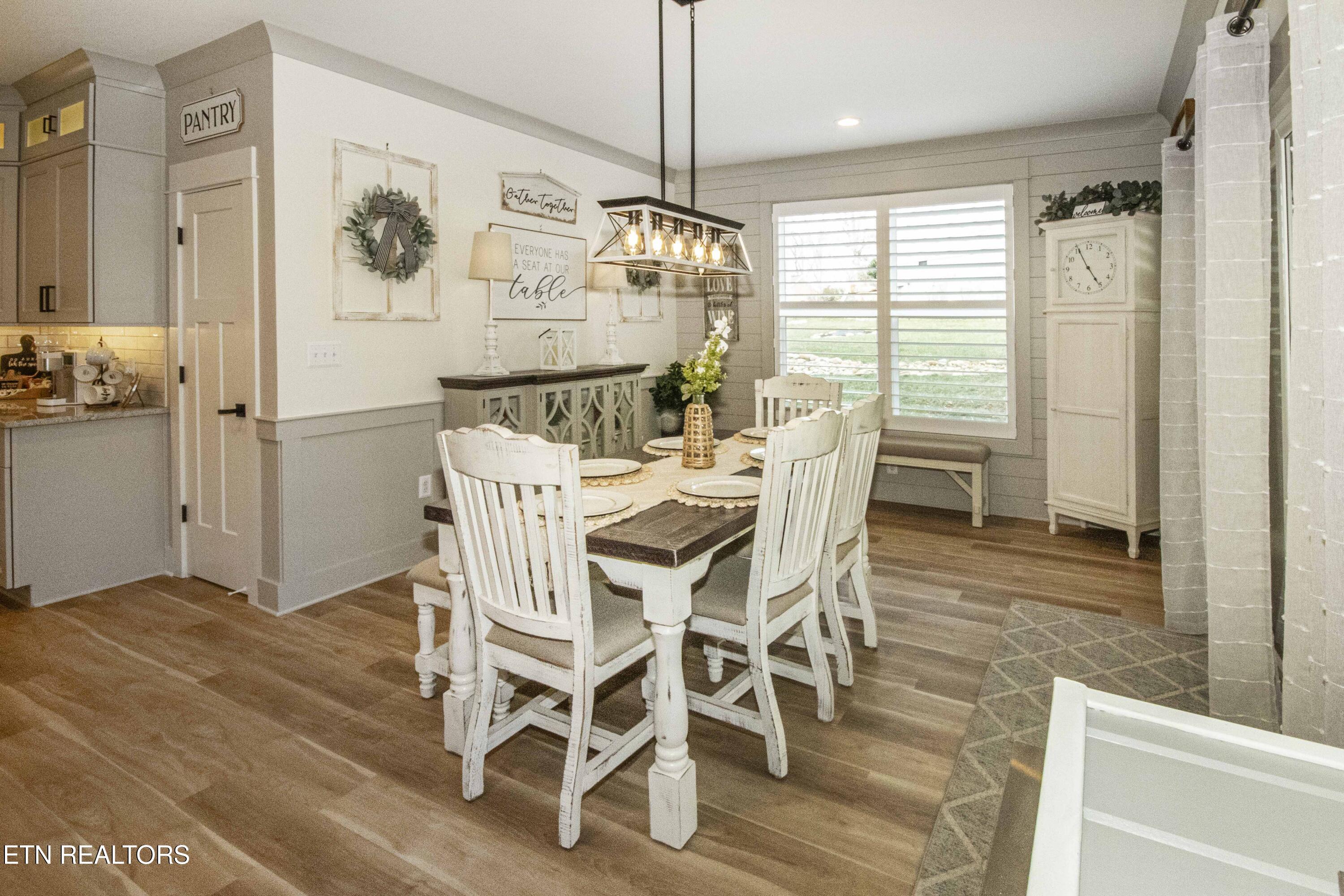 178 Saloli Way Loudon, TN 37774 - Photo 30 of 58 Dining area
