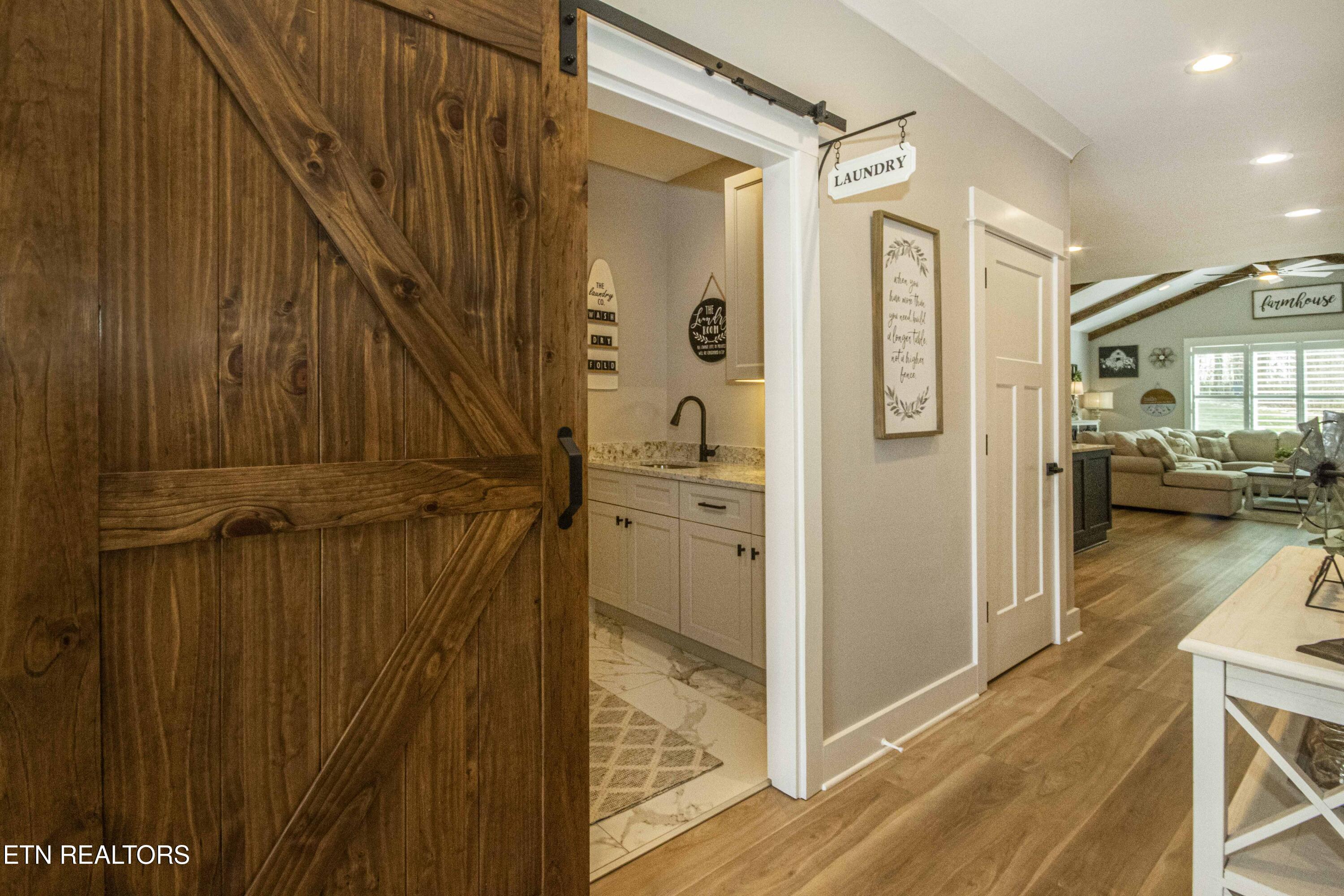 178 Saloli Way Loudon, TN 37774 - Photo 41 of 58 Laundry