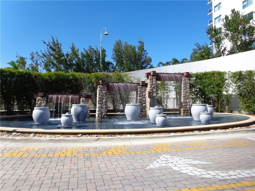 2641 North Flamingo Road, Unit 1201N Sunrise, FL 33323 - Photo 3 of 49 ENTRANCE