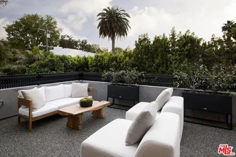 $6,170,000 | 4165 Nagle Avenue, Sherman Oaks, CA 91423