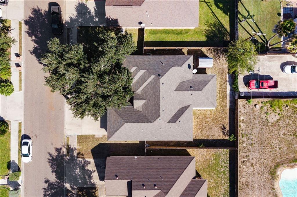 2210 Morning Lane Mission, TX 78572 - Photo 17 of 20 an aerial view of a house with a garden