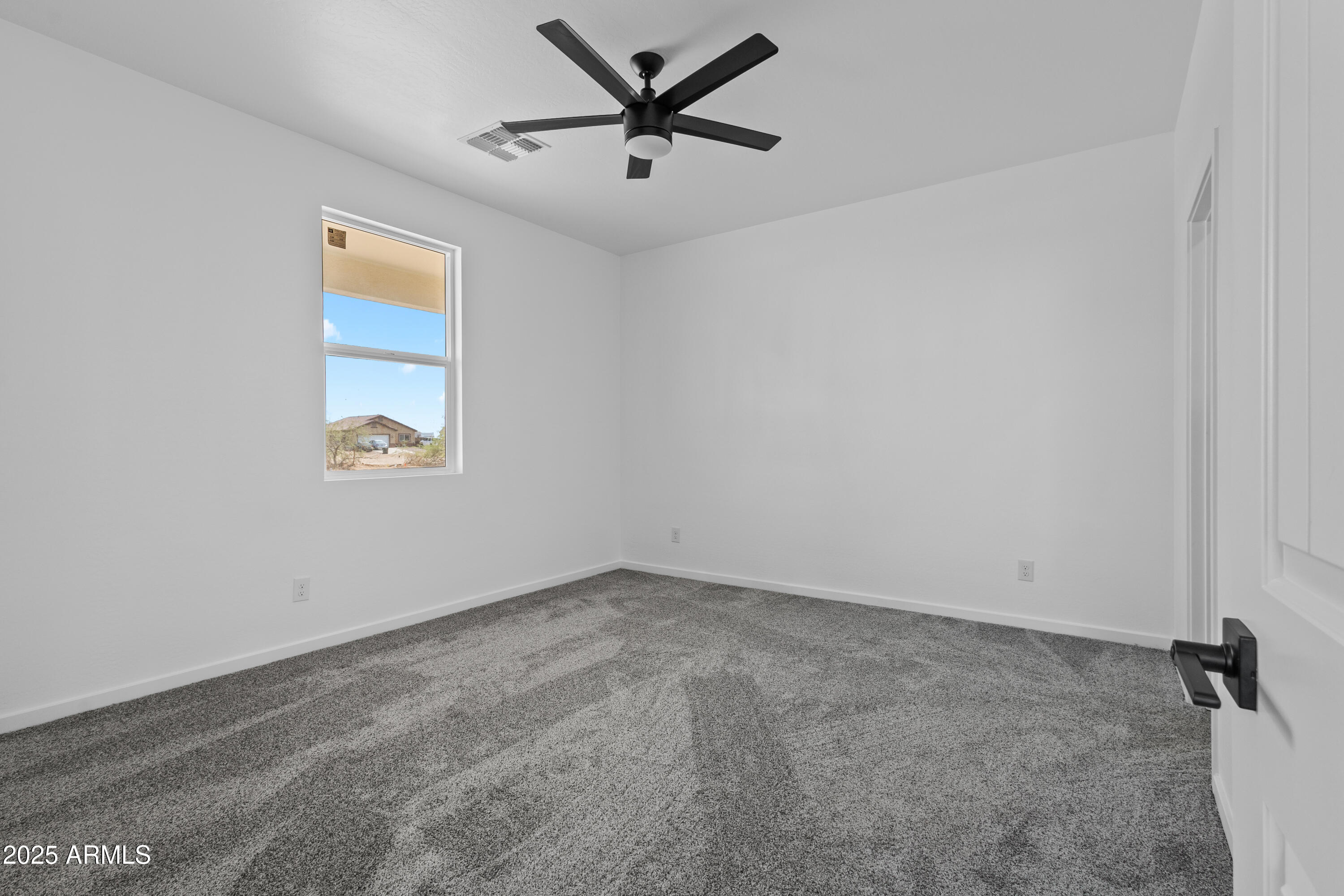 14055 South Berwick Road Arizona City, AZ 85123 - Photo 18 of 33 389A0783